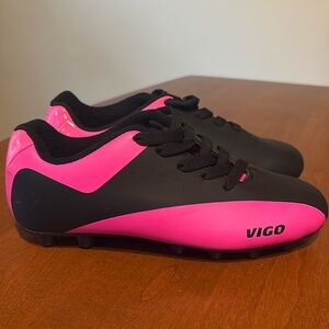 Vizari Girl's Pink Black Soccer Cleats ~ 2.5